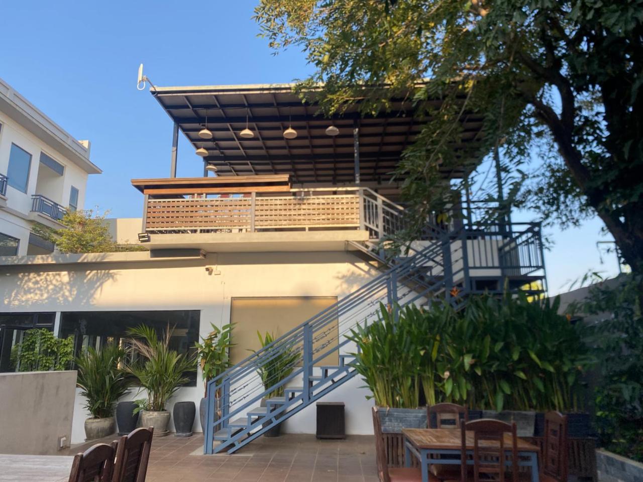 Green Amazon residencia Hotel Ciudad de Siem Riep Exterior foto