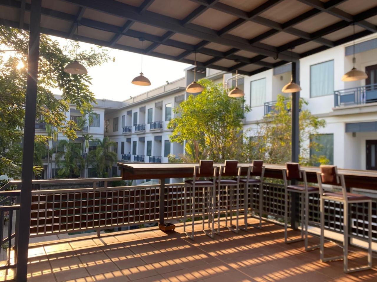 Green Amazon residencia Hotel Ciudad de Siem Riep Exterior foto